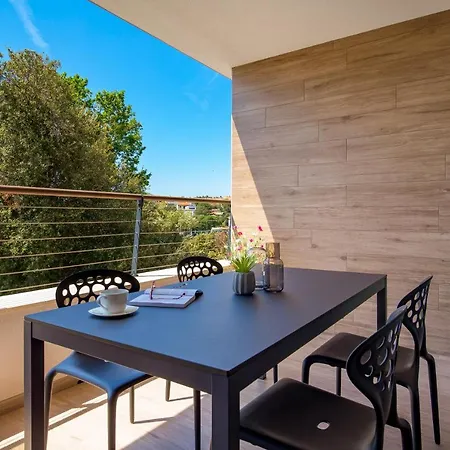 Apartman Hana *